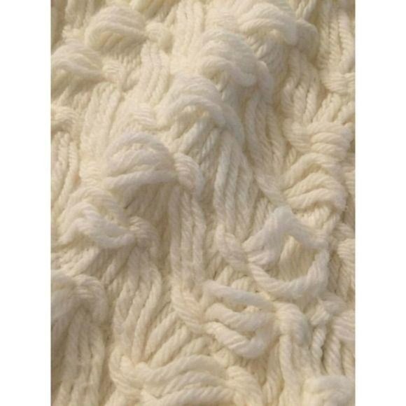 Vintage 1960s Aris Knitwear Ivory Crochet Shawl Fringe Boho Wrap - Picture 8 of 11
